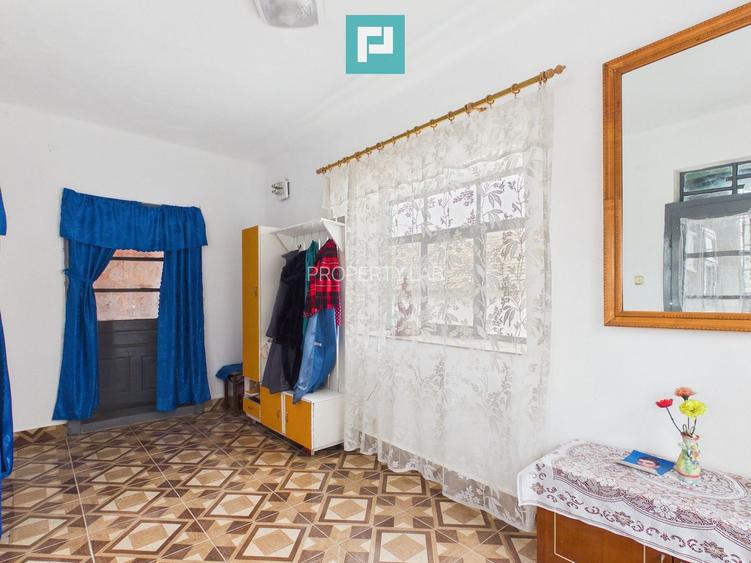 Casă cu 3 camere și teren de 1400 mp în Mișca - 5