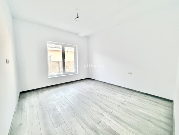 Duplex pe parter cu 4 camere si 3 bai - 380 mp teren - zona Calea Urseni  - 9