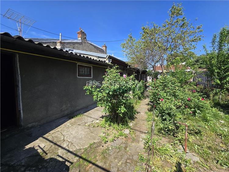 Vand casa la curte,teren 300 mp, Giulesti, sector 1. - 3