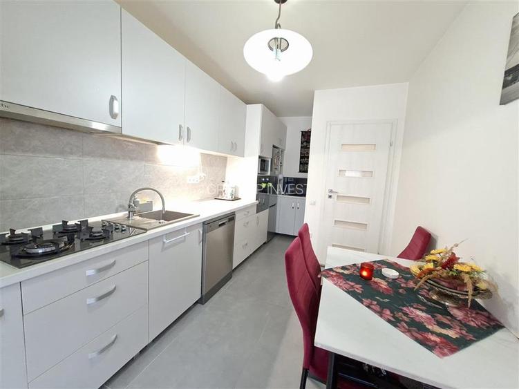 Apartament modern 2 camere balcon curte parcare zona Doamna Stanca - 11