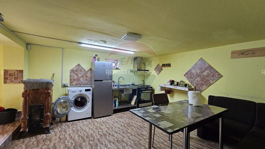 Casă de vânzare Bran Sohodol teren  intravilan 4.831 mp două locuințe - 31