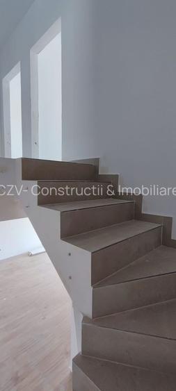 Casa..Vila cu 5 camere de vanzare.......Nord Bragadiru..... - 11