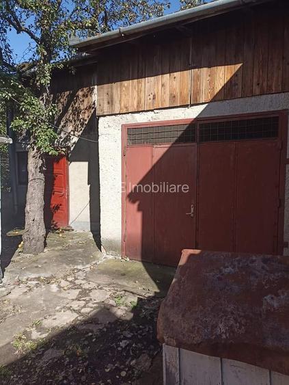 De vânzare casā particulara la rosu în Sfântu Gheorghe. - 13