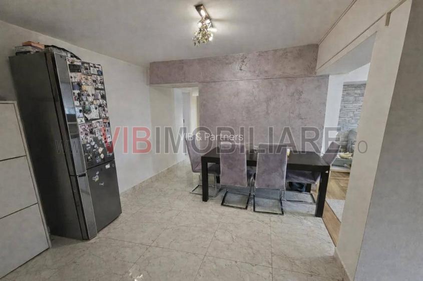 Piata Alba Iulia - Rond Alba Iulia - vedere Rond - 78 mp - 4