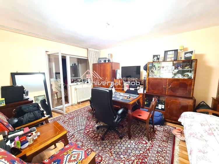 Apartament cu 2 camere decomandate, str. Parang - 2