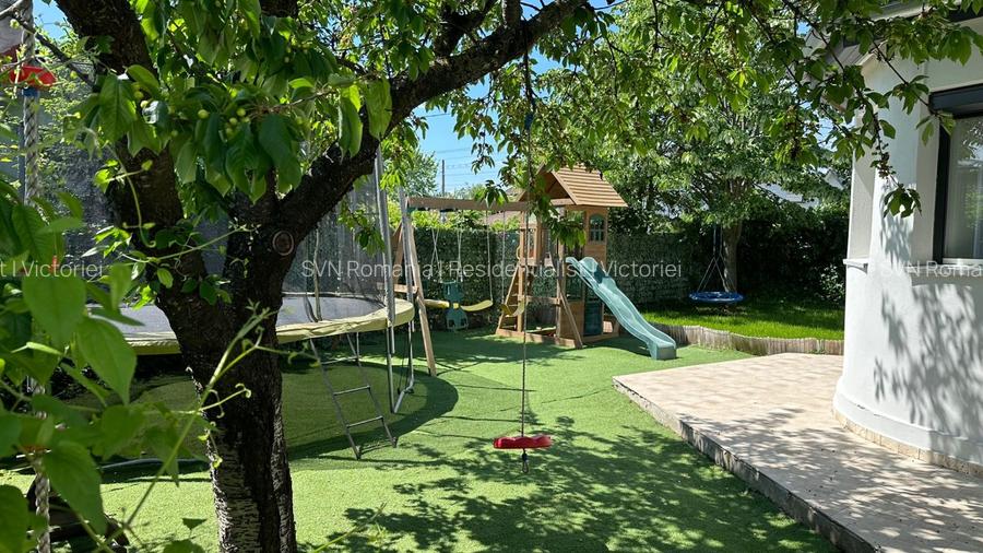 REV2003950 Vila Individuala ideala pentru familie cu 6 camere in Ostratu - 5