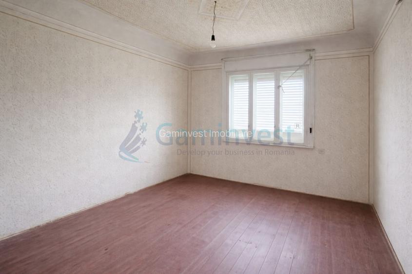 Casa cu teren de 1350 mp de renovat in Gepiu, la 18 km de Oradea - 3