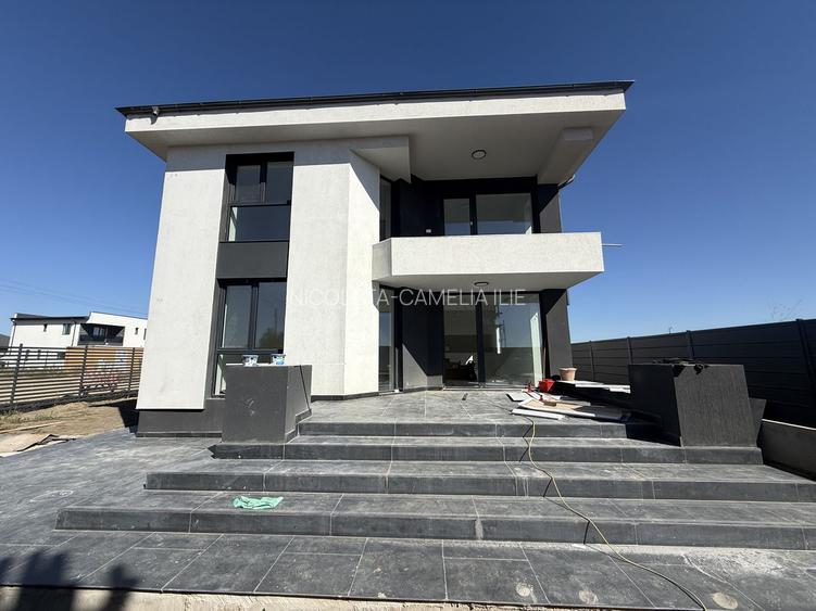 LUX | CASA | VILA INDIVIDUALA | CURTE | PROPRIETAR | TUNARI - 8