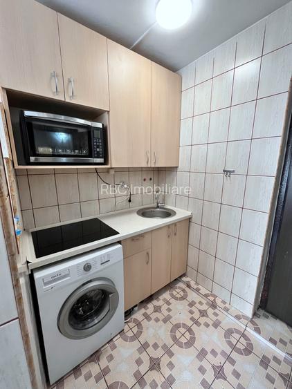 Garsoniera la prima inchiriere etaj 1 str. Cojocnei - 4
