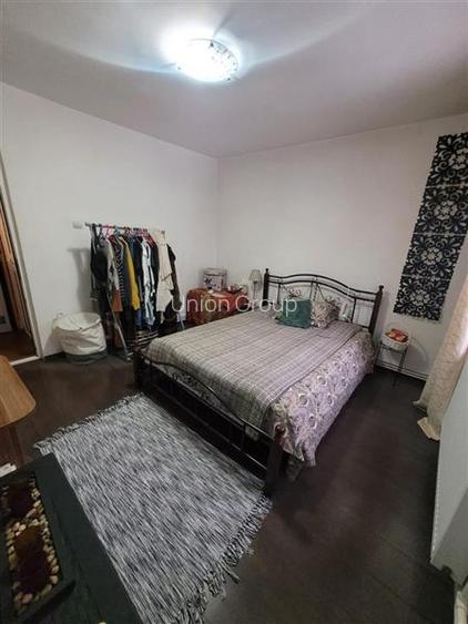 Apartament 3 camere Decomandat, Etaj 1, Zona Poarta 6 - 13