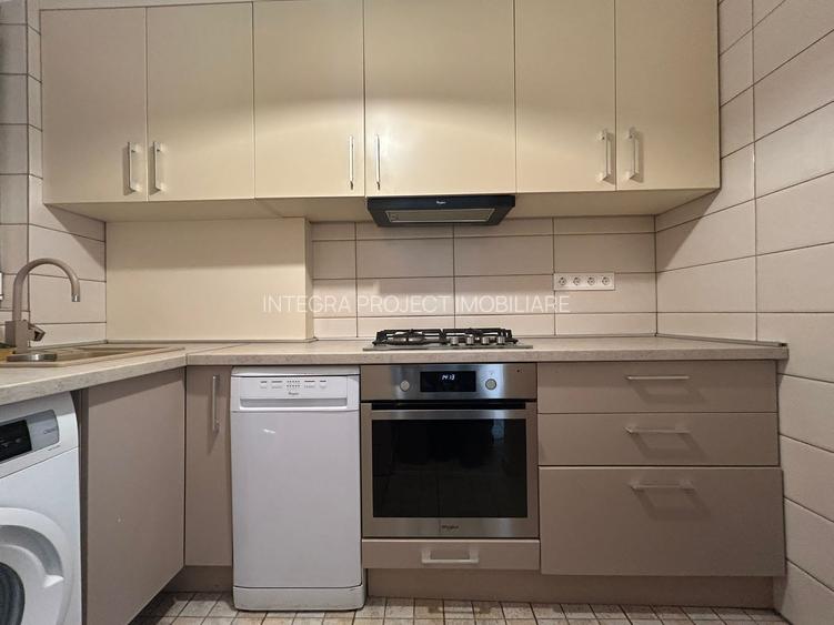 VANZARE APARTAMENT 2 CAMERE-SALA PALATULUI -STR ION CAMPINEANU - 4