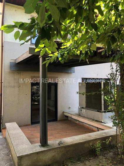 Vila 6 camere cu iesire la lacul Baneasa teren 317 mp - 14