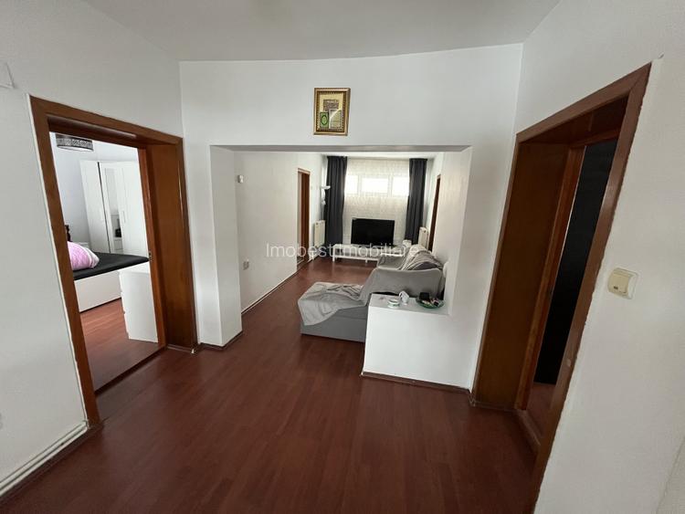 Casa la sol,3camere constructie mixta,renovata,mobilata,utilata,Valu lui Traian! - 4