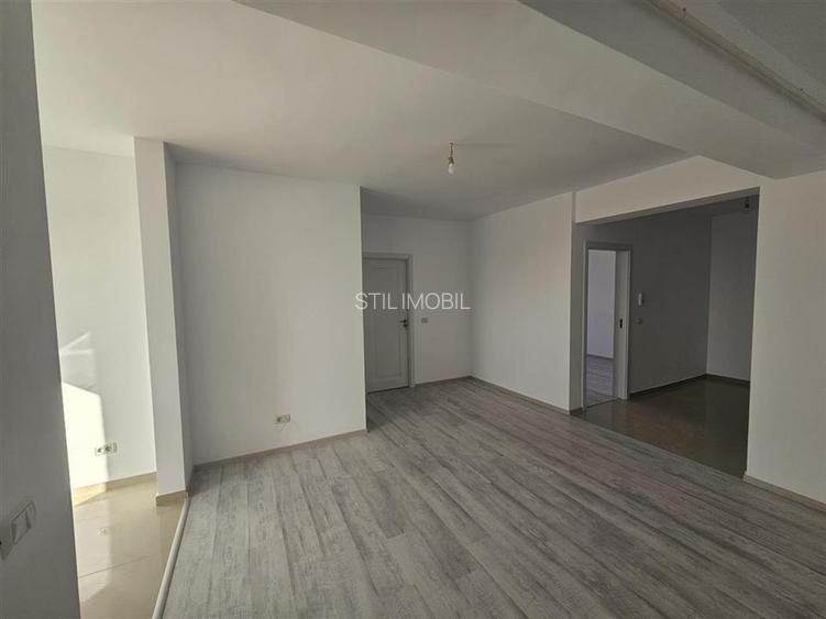 Apartament 3 camere - intabulat- mutare imediata - 4