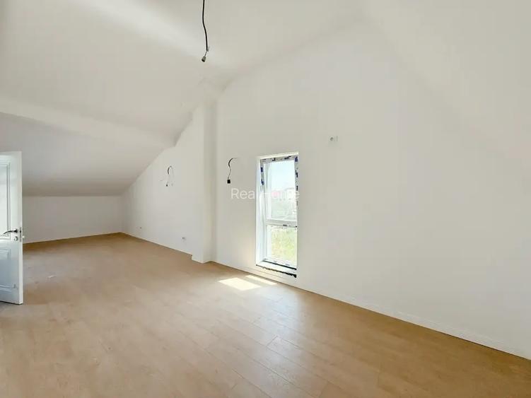 Vila / STB / 140 mp util / 0 comision / parcuri /  Mai 2026 - 19