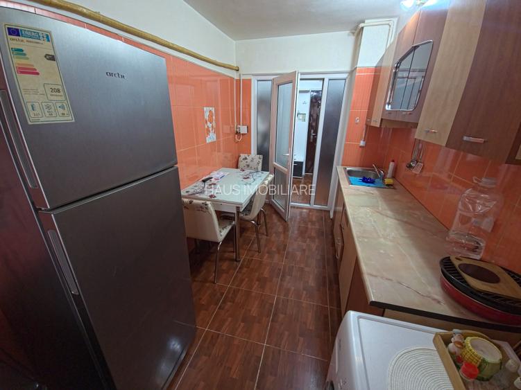 Dacia Biserica Albă 2 camere decomandat termen lung - 7