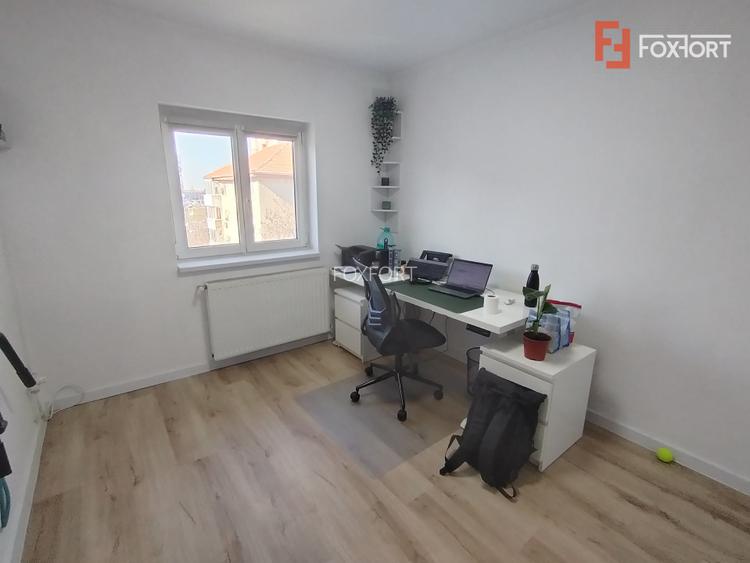 Apartament cu 4 camere de vanzare in zona Sagului - 7