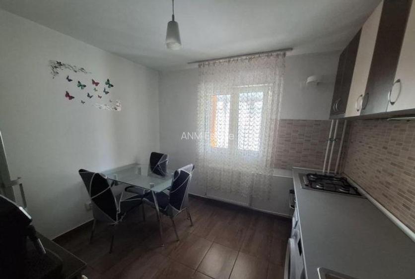 Apartament 2 camere decomandat bloc 1982 etaj 4 zona Drumul Taberei - 3