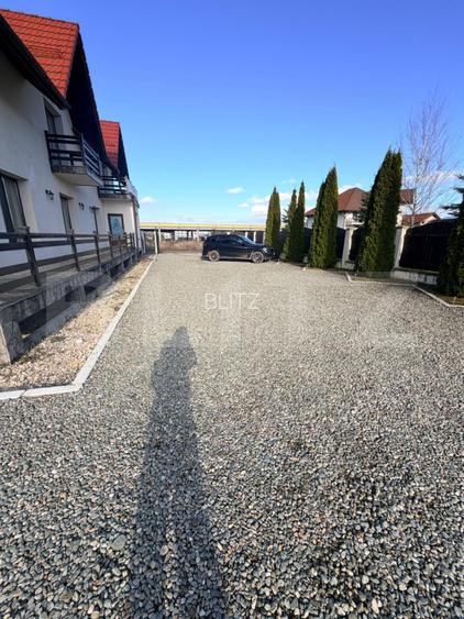 Vila / Pensiune de vanzare in Tohanu Nou – la doar 4 km de Castelul Bran  - 3