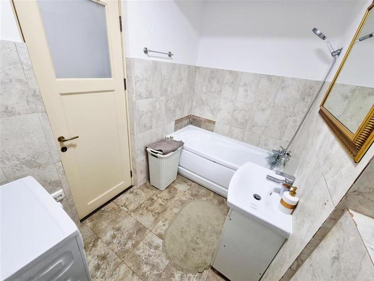 Apartament spatios cu 2 camere de inchiriat in Bucium - 11