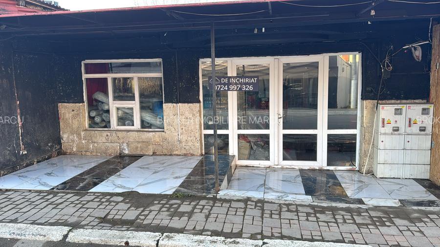 Costinesti spatii comerciale central - 2