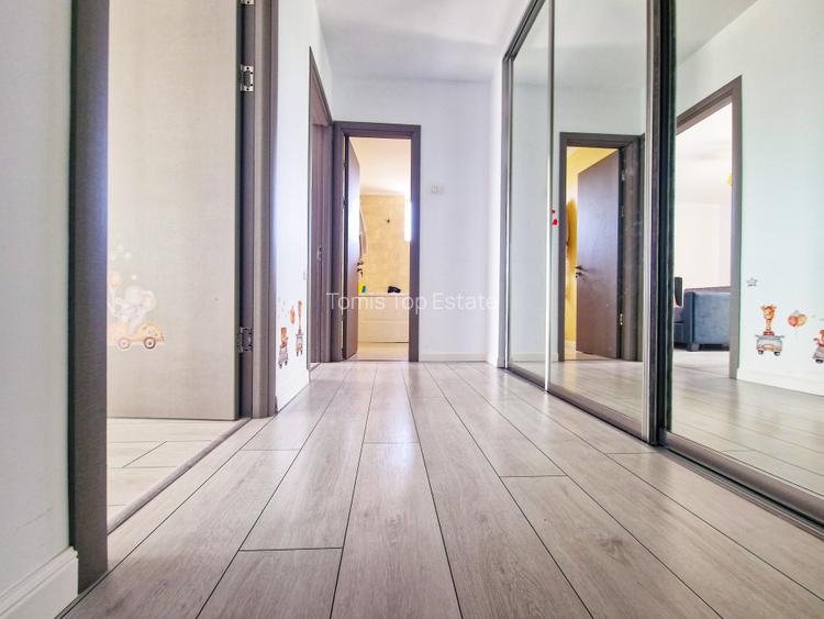 Ap de 4 cam de vanzare, Statiunea Mamaia, vedere la mare si lac, 150m de plaja. - 11