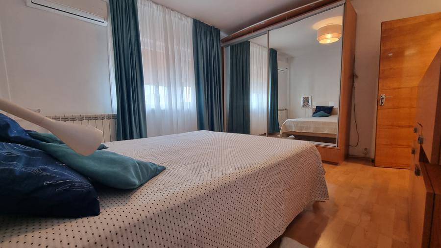 Apartament cu 2 camere de inchiriat in zona Piata Victoriei