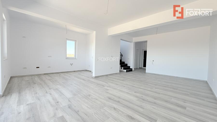 Duplex cu 5 camere de 128 mp utili si teren de 370 mp, zona Giarmata Vii - 3