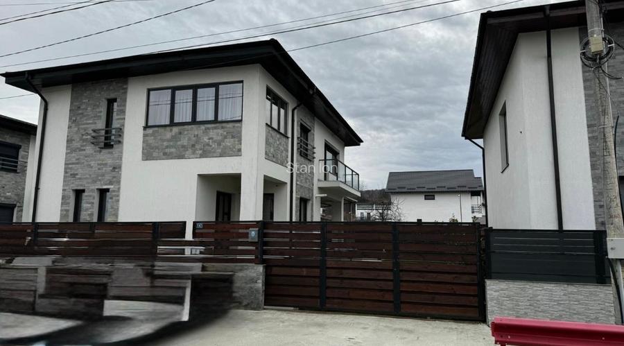 Vand casa Mioveni  la 5 minute de mers de centru  - 16