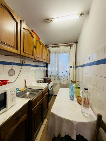 Apartament 3 camere, semidecomandat, etaj 3, zona Iosefin  - 5