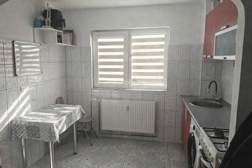 Apartament 2 camere semidecomandat – zona Vest (Podul Înalt), Ploiești - 6