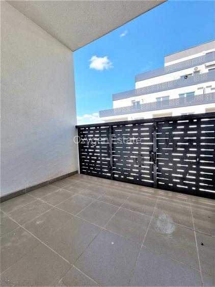 Apartament 2 camere in bloc NOU, balcon, zona BMW Metro - 4