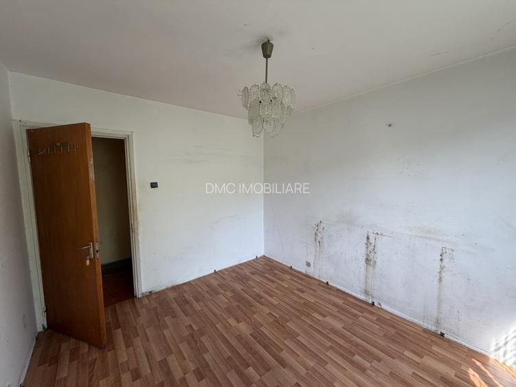 Drumul Taberei, Str Cetatea Histria, 2 camere, decomandat, 49mp, etaj 3 - 5