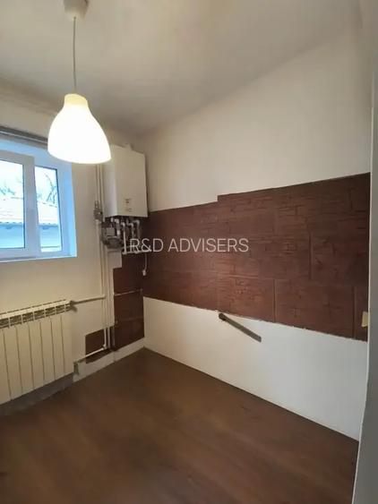 Apartament 2 camere + curte 148 mp + pod 50 mp | Piața Domenii - 8