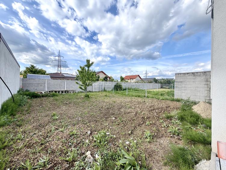 Duplex perete dublu, 5 camere, 141 mp utili, 420 mp teren - Ghiroda - 10