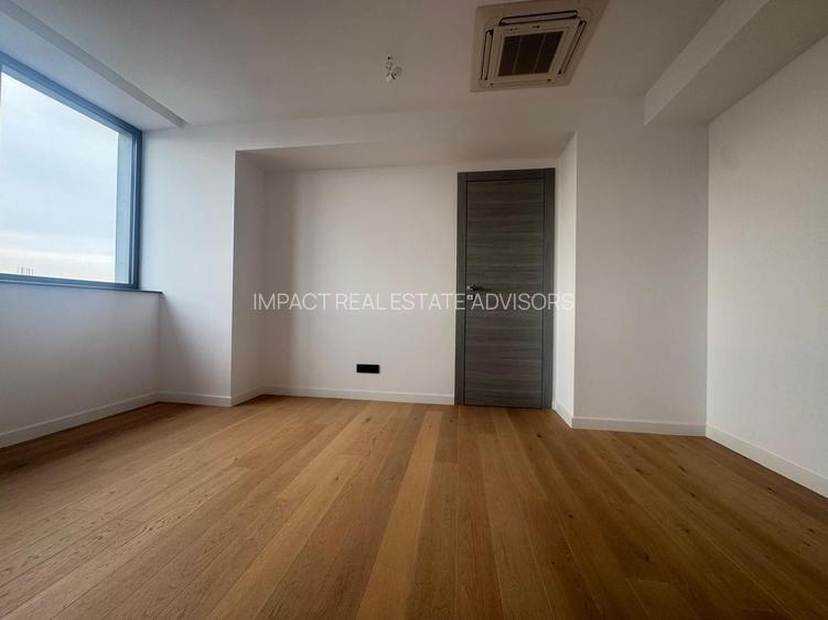 3 camere PREMIUM| 117 MP + 10 MP terasa - 5