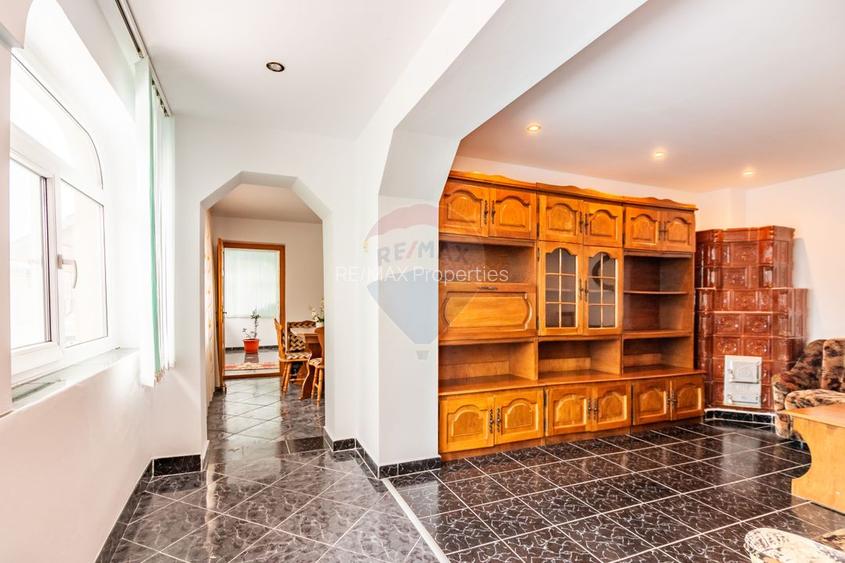 Casă / Vilă de vânzare Picior de Munte, Dambovita - 19