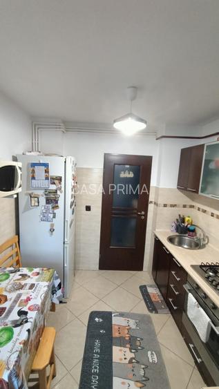 Apartament 3 camere DECOMANDAT, Piata Alexandru cel Bun ! - 8