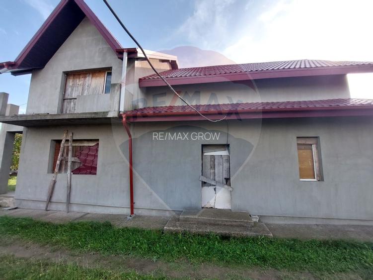 Casa de vanzare in Sarata jud. Bacau - 10