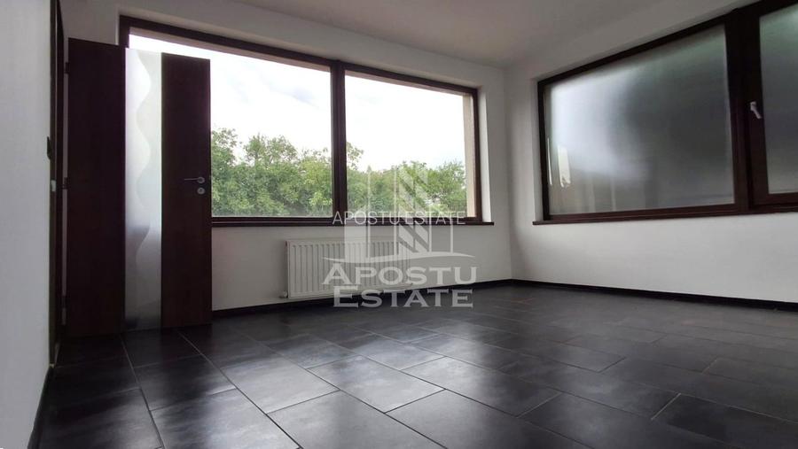 Spatiu comercial cu etaj, pentru activitati diverse - 17