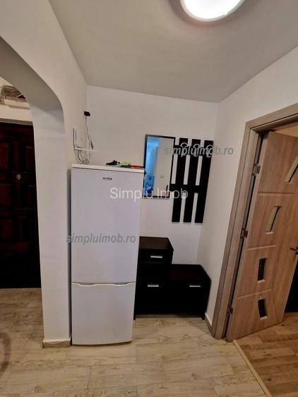 2 Camere Decomandat Renovat Sector 4 Resita/Huedin - 5