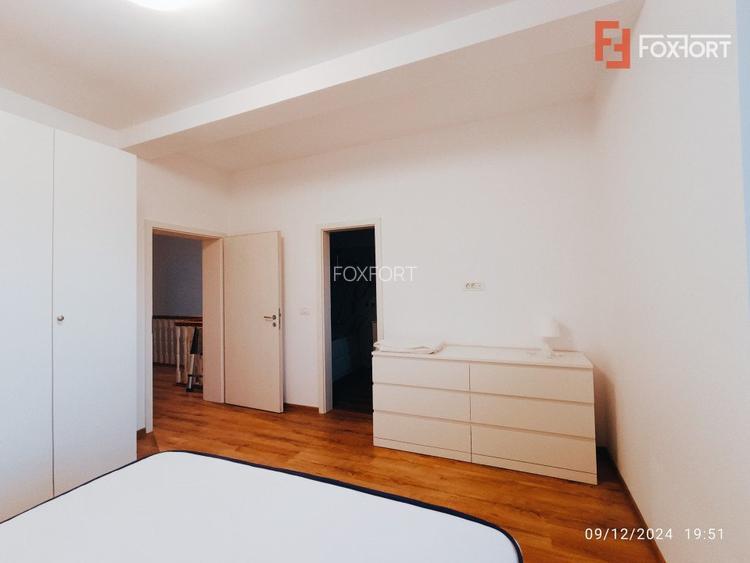 Casa tip triplex cu priveliste de vis in Giroc - V7245 - 17