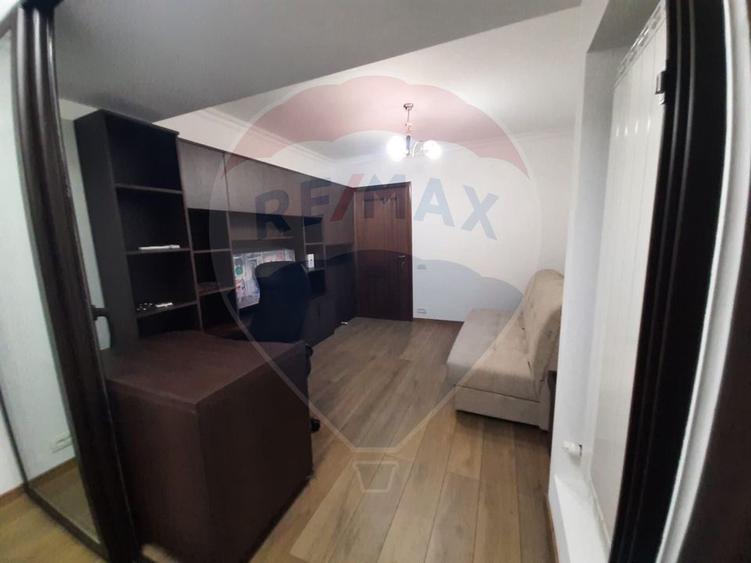 Apartament cu 2 camere de închiriat în zona Stefan cel Mare