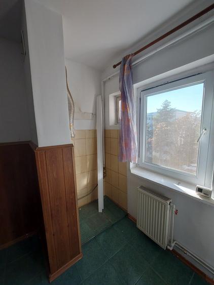Apartament cu trei camere Pitesti-Arges