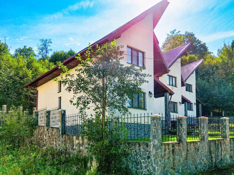Vila cu 6 camere de vânzare în Predeal