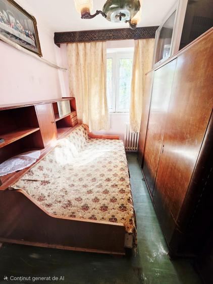 Apartament 3 camere, decomandat, etaj 2, zona Baraolt