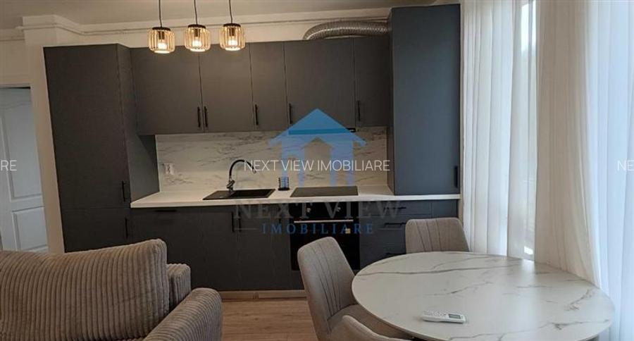 Apartament 3 camere, Piata 1 Mai - 4