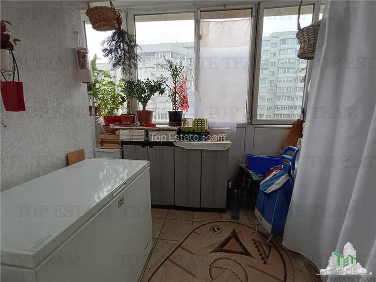 Vanzare apartament  3 camere Titulescu - 5