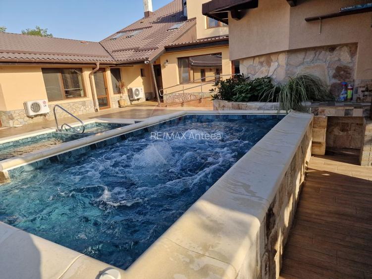 Vilă cu parc, piscină, jacuzzi și foișor, panouri fotovoltaice - 34