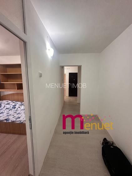 Apartament 3 camere,zona E3,etaj 1 - 8